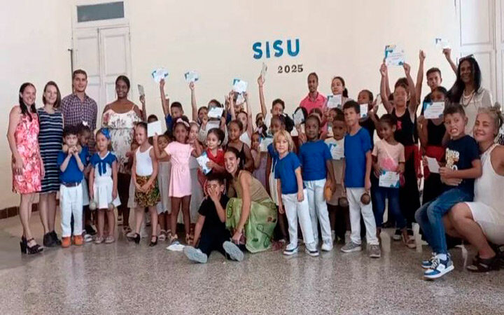 Proyecto Sisu promueve desarrollo artístico y cognitivo de los alumnos