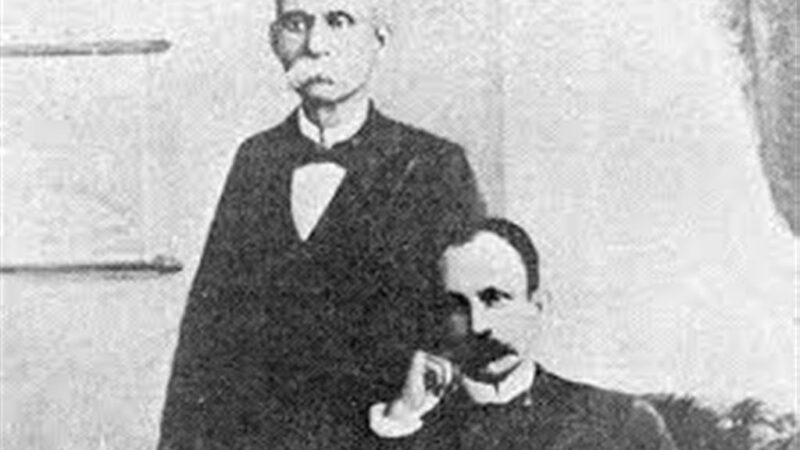 A la gloria de la Patria