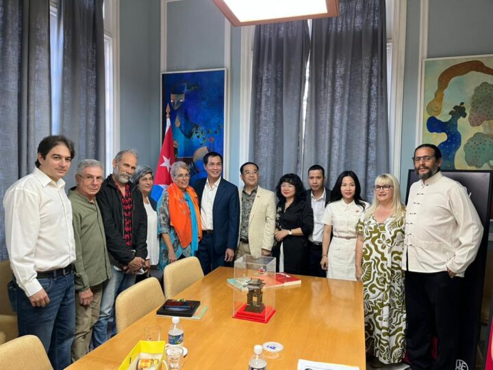 Uneac y delegación vietnamita ratifican voluntad de ampliar cooperación cultural