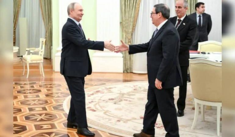 Rusia siempre junto Cuba en defensa de su soberanía, afirma Putin