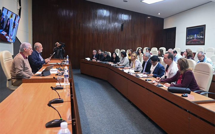 Progresan en Cuba ensayos clínicos de vacunas antineumocócicas