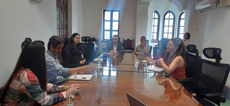 Afianzan vínculos instituciones de Santiago de Cuba y medios públicos de Colombia