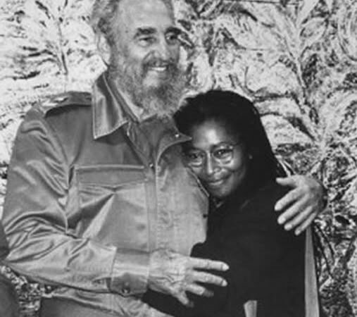 Escritora Alice Walker honra a Fidel Castro en su centenario