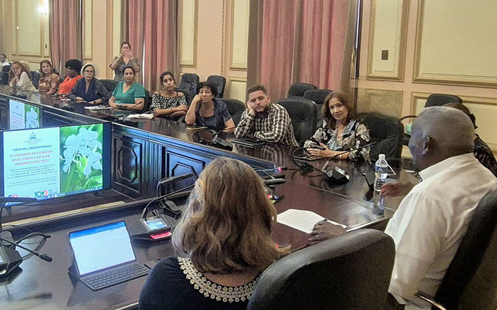 Ponderan papel de las mujeres en el Poder Popular en Cuba