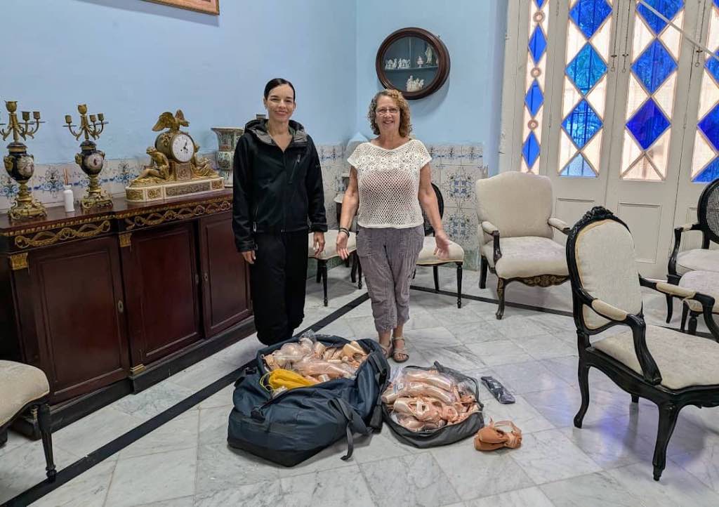 Donación de zapatillas fortalece formación en Ballet Nacional de Cuba