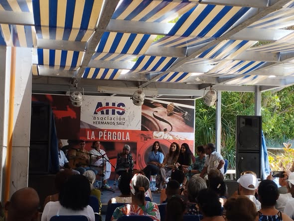 Fiesta cultural de la Asociación Hermanos Saíz en La Habana