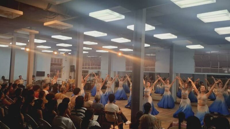 Última función de Alas -por dentro- antes de la gran escena