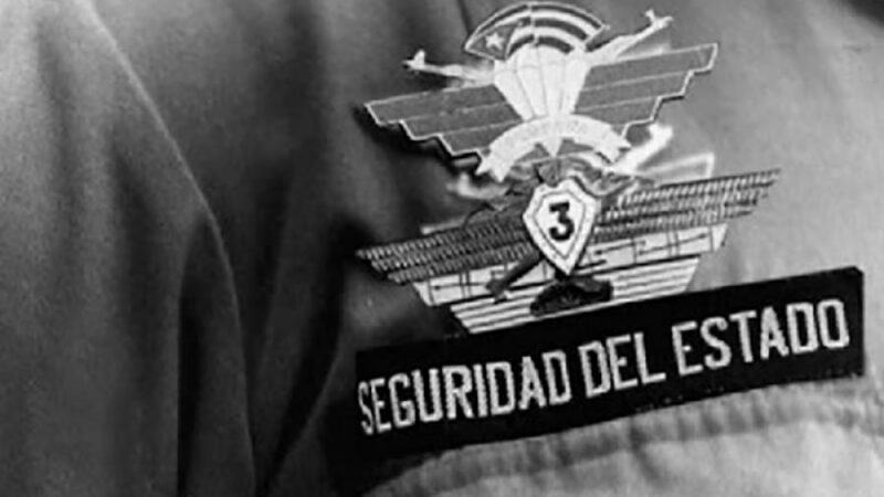 Leales guardianes de la Revolución