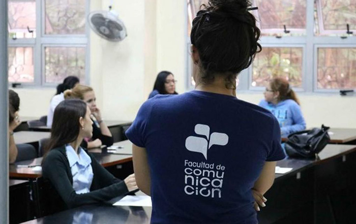 Realizarán en mayo examen de captación a la carrera de Periodismo
