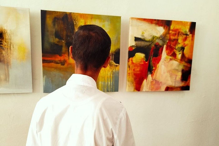 La memoria y la resistencia en la exposición Hábito de Ausencias