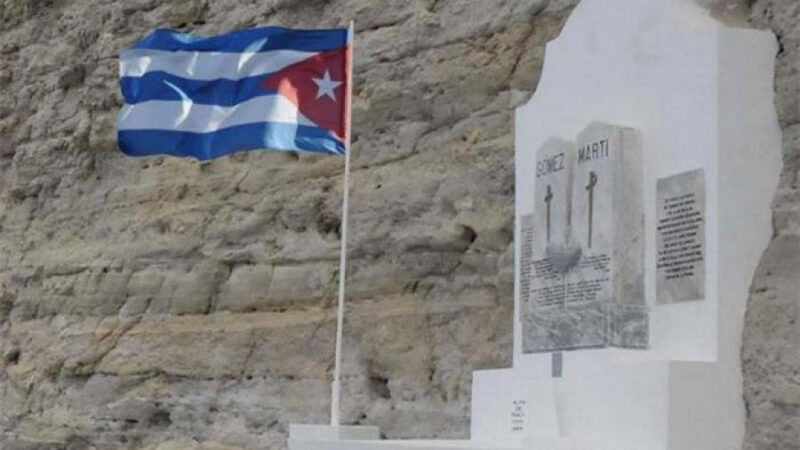 Rememoran aniversario 131 del desembarco de Martí y Gómez por Playitas