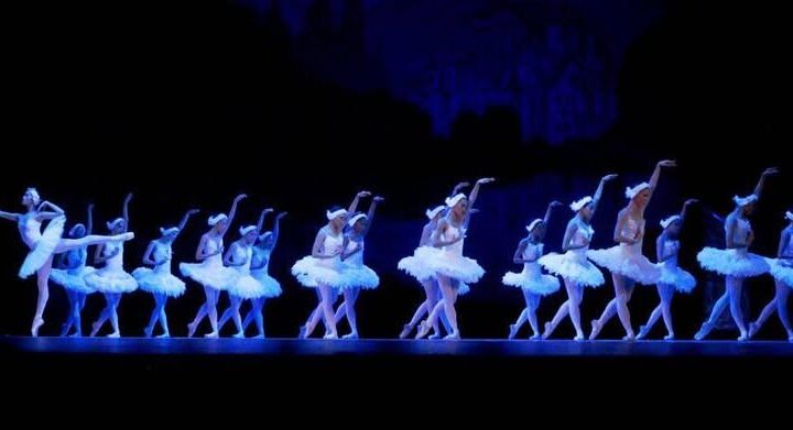 Presentará Compañía Ballet Laura Alonso El lago de los cisnes