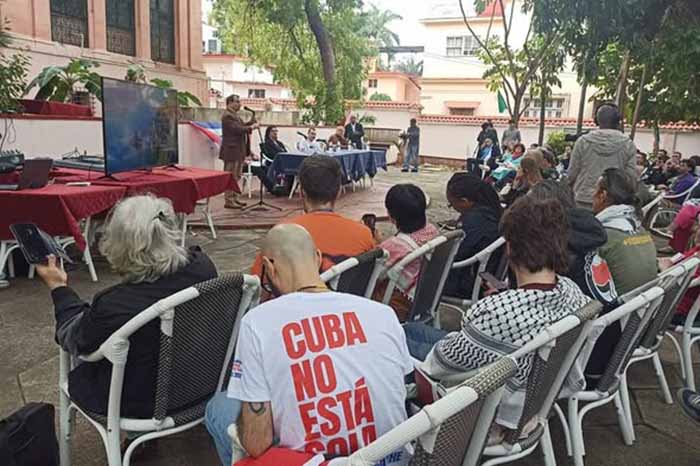 Cálido recibimiento en Cuba al Convoy solidario europeo Primero de Mayo