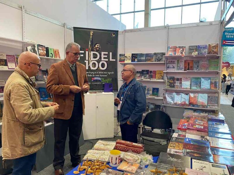 Variada muestra literaria de Cuba en Feria del Libro de Bogotá