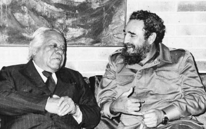 Conversarán este martes en la sala Villena sobre Fidel y la enseñanza artística