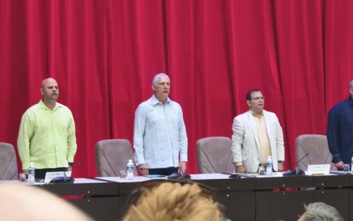 Díaz-Canel asiste a Encuentro Internacional de Solidaridad con Cuba en saludo al Primero de Mayo
