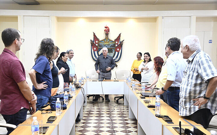 Visitó Presidente Díaz-Canel la Universidad de La Habana