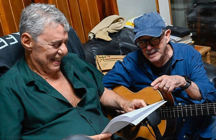 Disponible video de Chico Buarque y Silvio Rodríguez interpretando el clásico Sueño con serpientes