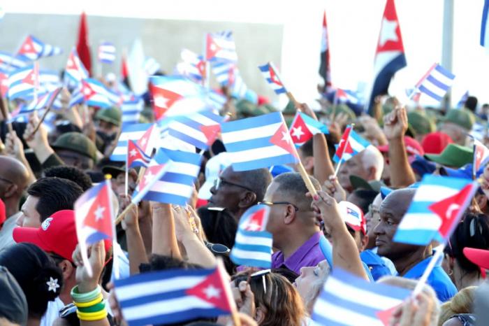 Cuba: aquí se construye y se defiende la Patria