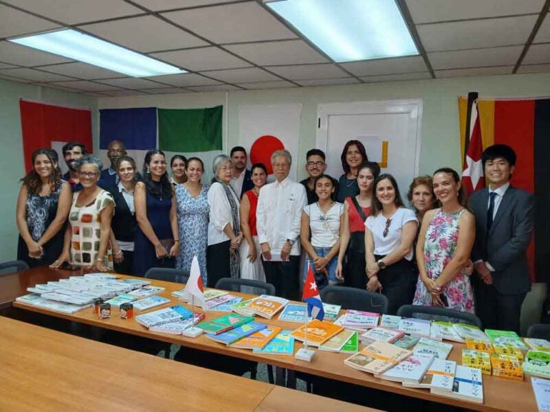 Nuevo donativo de Japón fortalece enseñanza de su idioma en Cuba