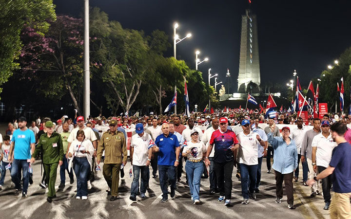 Encabeza Díaz-Canel celebración por el Primero de Mayo en La Habana