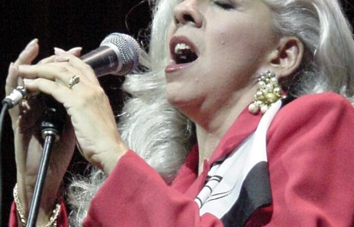 Cumpleaños 80 de Miriam Ramos, la voz de terciopelo en Cuba