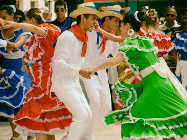 Pensemos el concepto de cultura extendida desde el pensamiento crítico