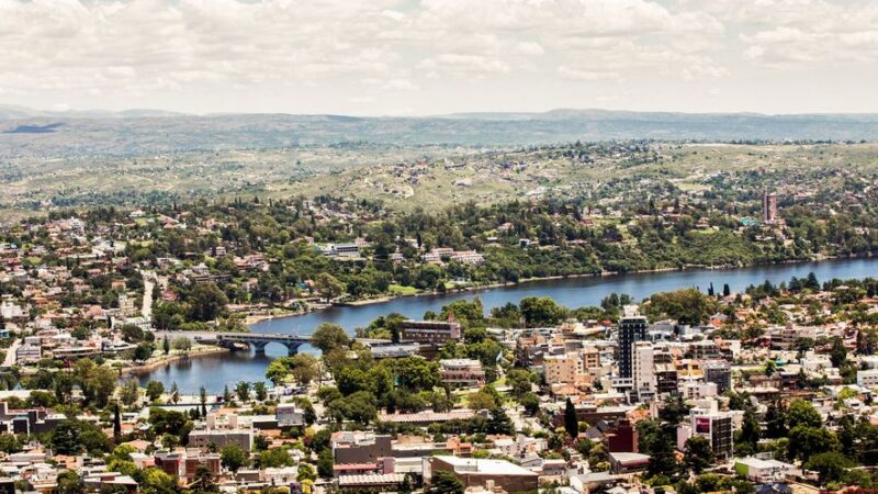 Hablemos de Córdoba y sus singularidades argentinas