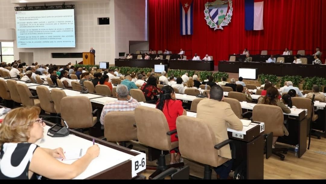 Gobierno cubano propone transformaciones estratégicas en economía