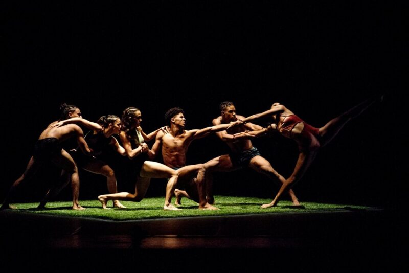 Temporada de presentaciones de Acosta Danza Yunior en Reino Unido
