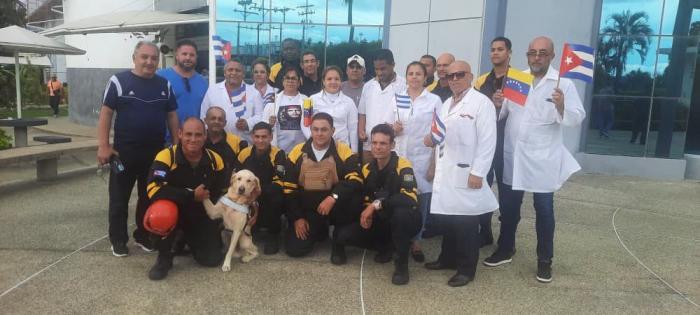 En Venezuela, Brigada Especial de Salvamento y Rescate de Cuba