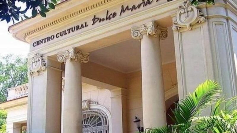 Recibe Centro Dulce María Loynaz donativo de editorial guatemalteca