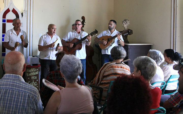 Debates sobre el son en Coloquio de la Cultura en Sancti Spíritus