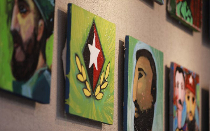 Niños cubanos pintan a Fidel
