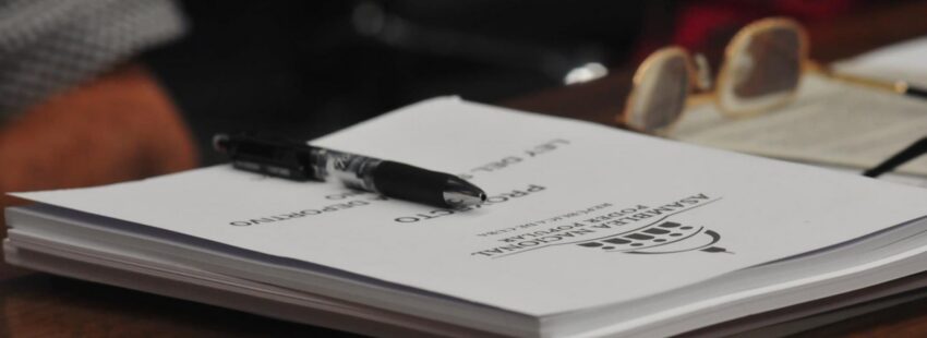 Parlamento cubano publica proyectos de ley para consulta ciudadana