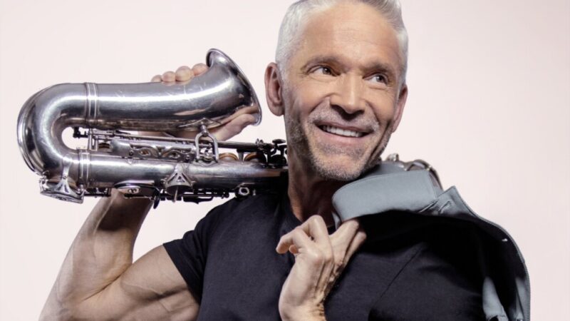 Un lugar en el aire para el saxofonista estadounidense Dave Koz