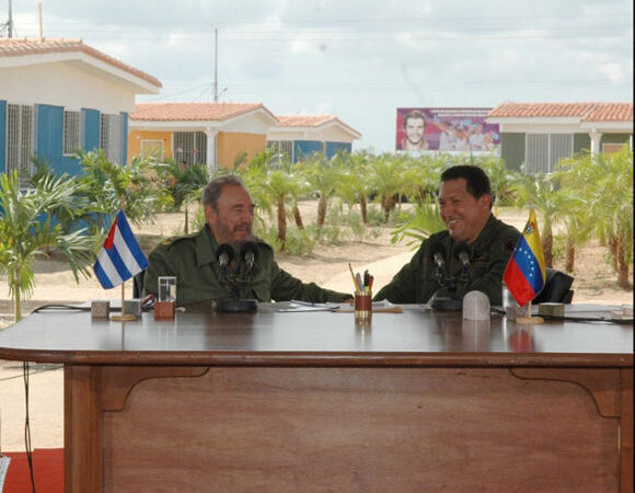 Comandante Hugo Rafael Chávez Frías, un hombre verdaderamente revolucionario