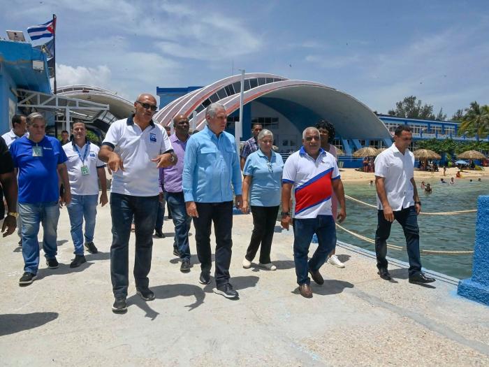 Recorrió Presidente cubano el capitalino Círculo Social Obrero Félix Elmusa