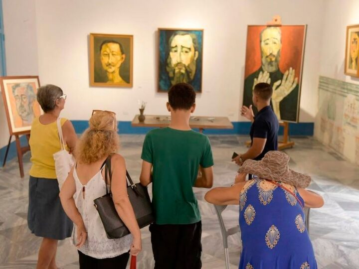 Dedican exposición colectiva a Bolívar y Guayasamín