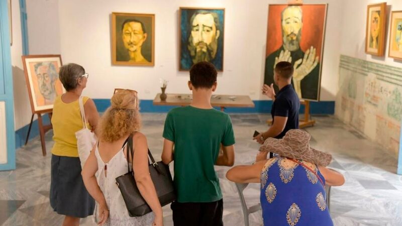 Dedican exposición colectiva a Bolívar y Guayasamín