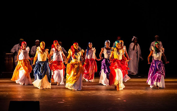 Espectáculos en La Habana cierran programa por aniversario 20 del Centro de Danza