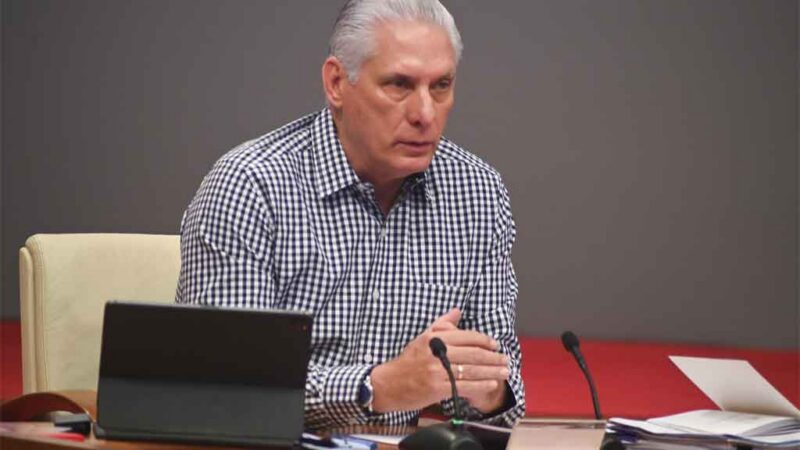 Peligrosa versión del macartismo vuelve a EEUU, alerta Díaz-Canel