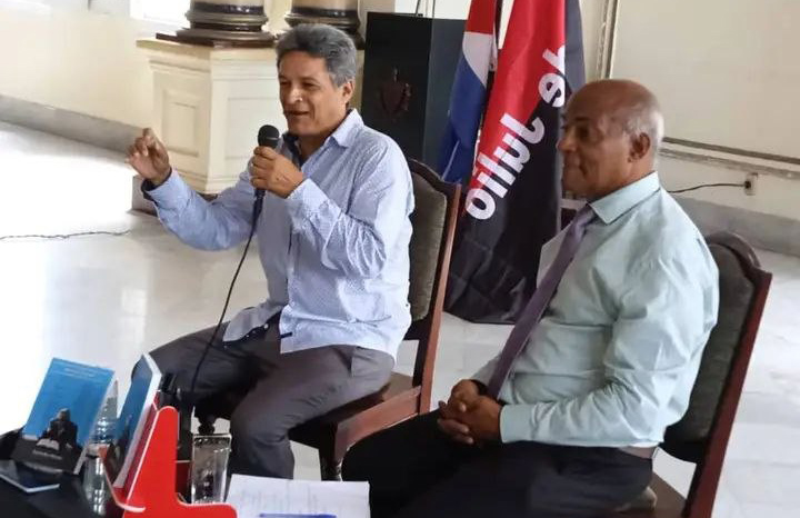 Presentan en Santiago de Cuba estudio sobre el léxico de Nicolás Guillén