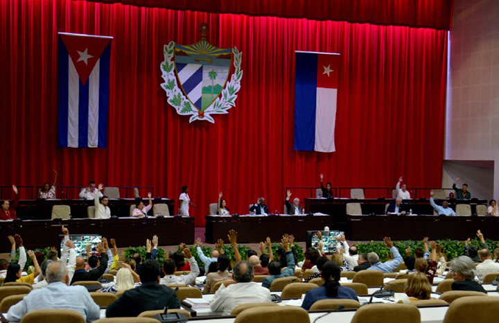 Cuba: Legalizan la Organización de la Administración Central del Estado