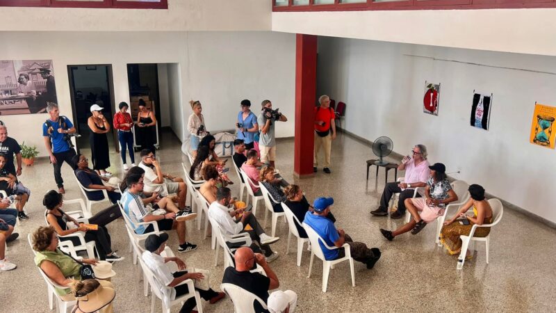 Presentan libro inédito sobre Humberto Solás en 20º Festival de Cine Pobre de Gibara