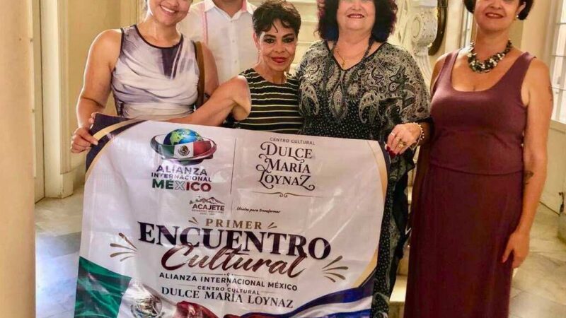 Centro cubano Dulce María Loynaz estrecha lazos con municipio mexicano de Acajete