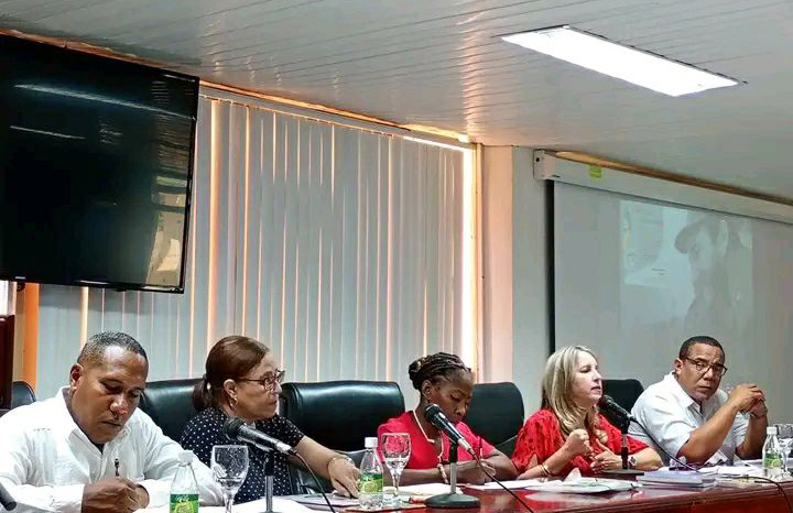 Ministra de Educación: el inicio del curso escolar será una fiesta en Cuba