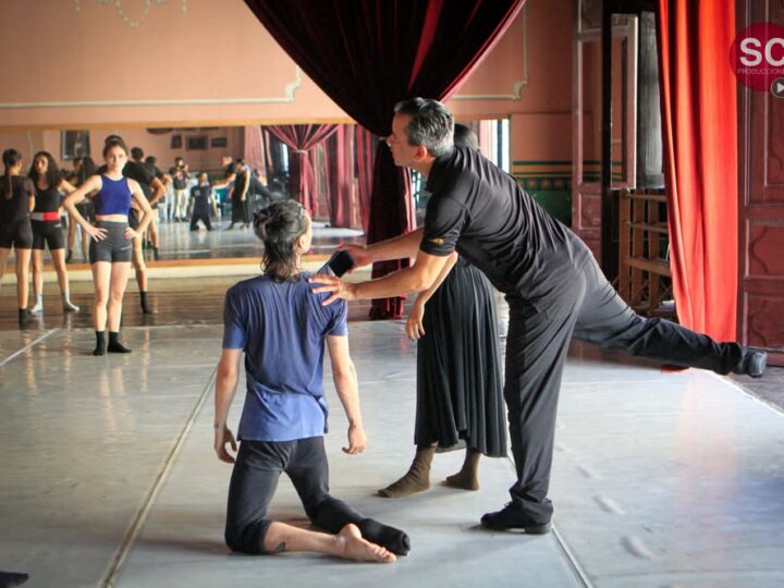 Intecambian integrantes del Ballet de Camagüey con prestigioso coreógrafo estadounidense