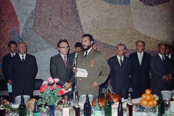 Inauguran en Belarús exposición por centenario de Fidel Castro