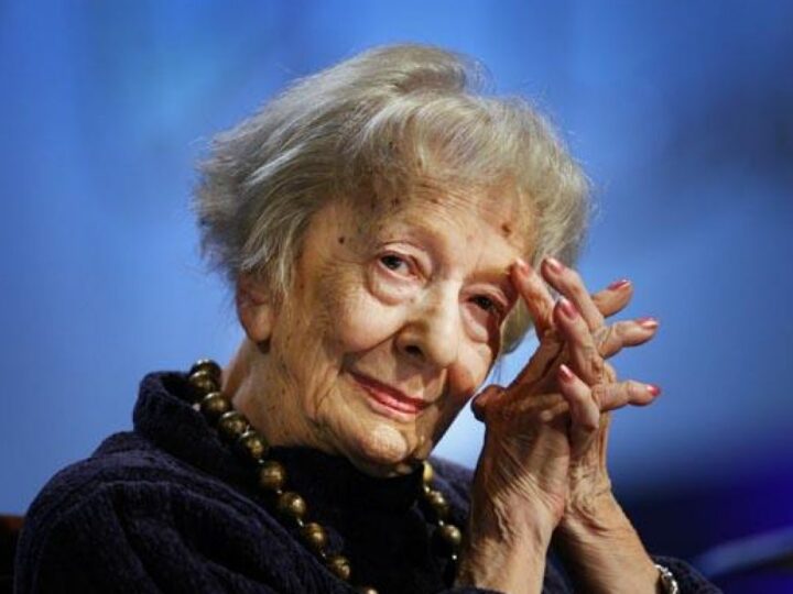 Wislawa Szymborska en La poesía toda